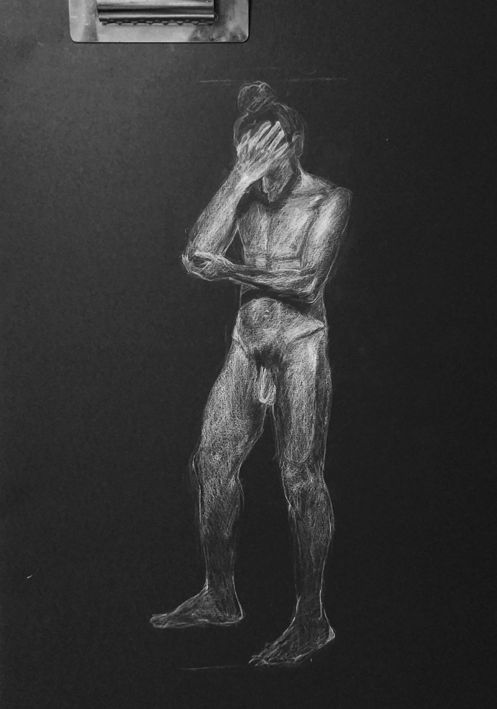Figura sobre fondo negro