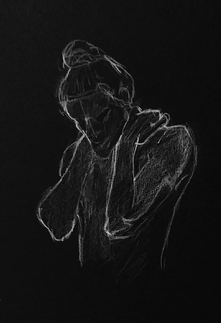 Figura sobre fondo negro