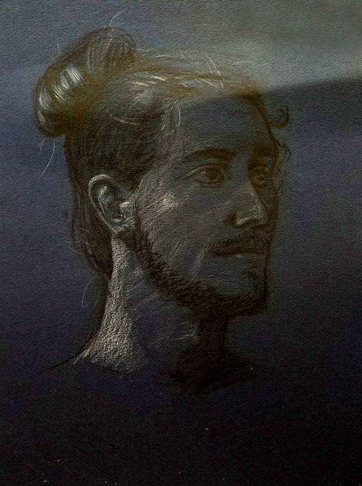 Retrato con ceras de color sobre fondo oscuro